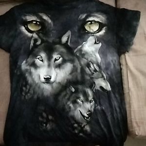 Wolf shirt